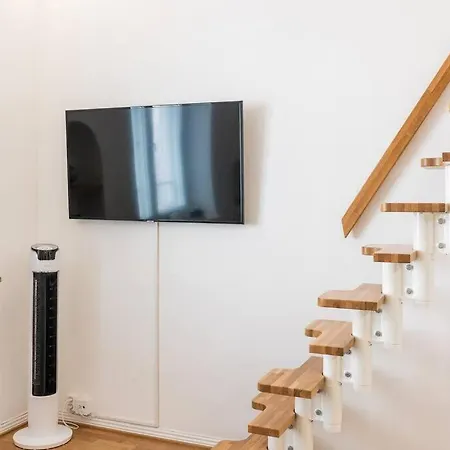 Centrally Located For Up To 4 Helsinki