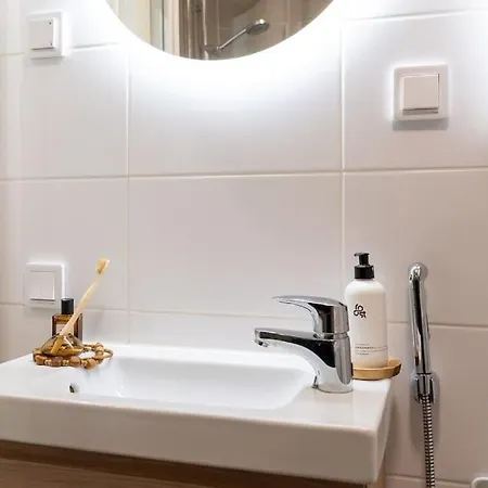 Centrally Located For Up To 4 * ヘルシンキ