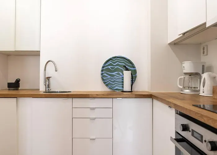 Centrally Located For Up To 4